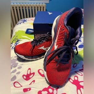 Mizuno Wave Sky Waveknit 3 women’s US-size 9